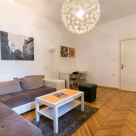 Apartment Marsal Белград Экстерьер фото